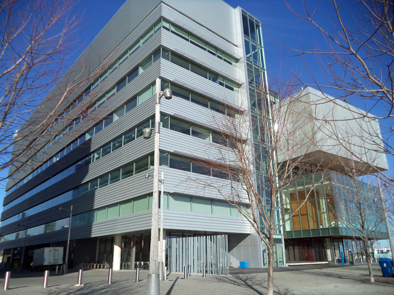 George Brown College - 51 Queens Quay